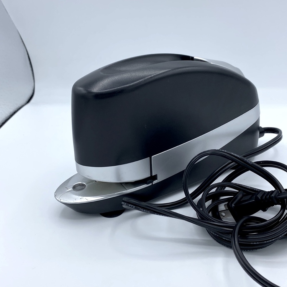 Stable Bostich 20 Suite Heavy Duty Electric Desktop Stapler